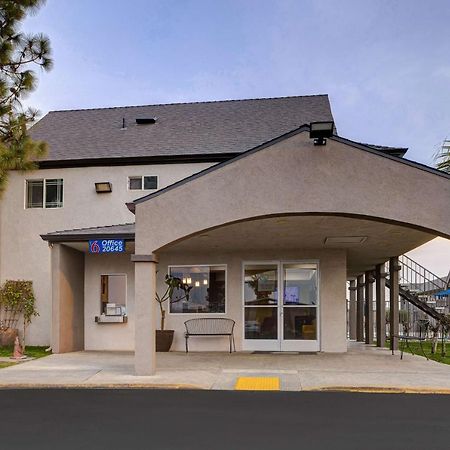 Motel 6-Buttonwillow, Ca Central Exteriér fotografie
